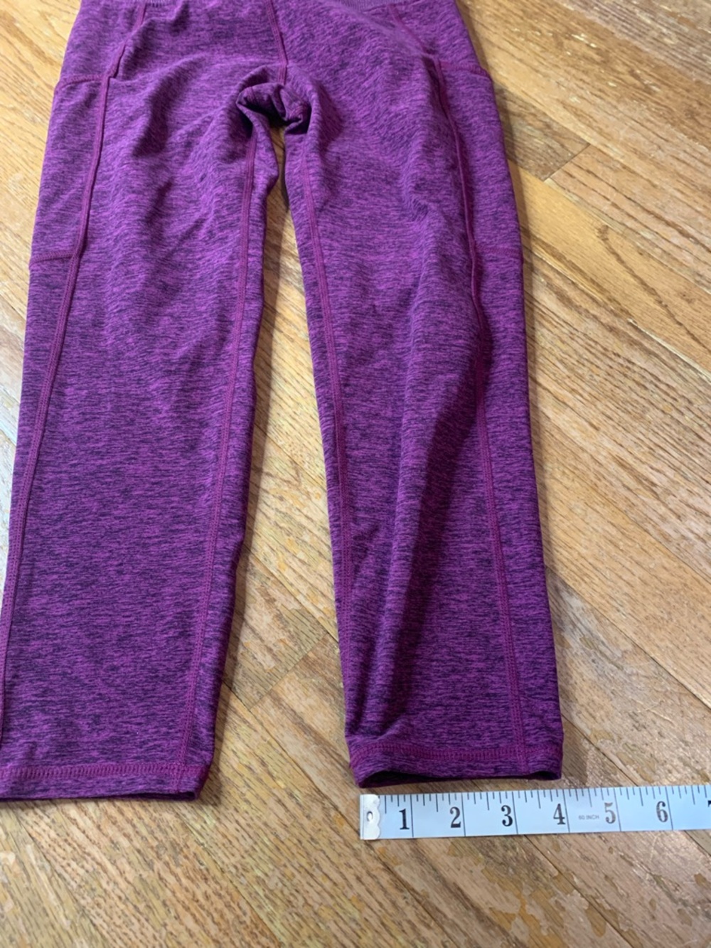 Kirkland Signature Purple Heathered Brushed Capri Leggings with Pockets - Size S - Picture 8 of 8